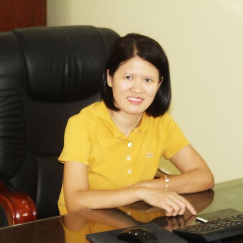 Cô: Nguyễn Bảo Châu